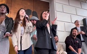 【汉密尔顿】Pippa深情演唱，lmm一直看着Pippa好有爱啊啊啊