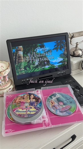 Exploring My Mini Portable DVD Player Experience