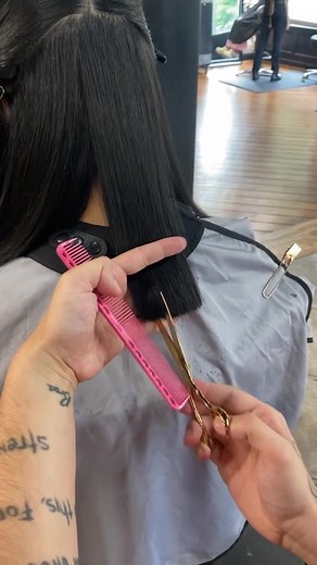 Effortless A-Line Lob Haircut Guide
