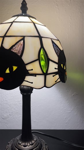 our new cat lamp🐈‍⬛💡