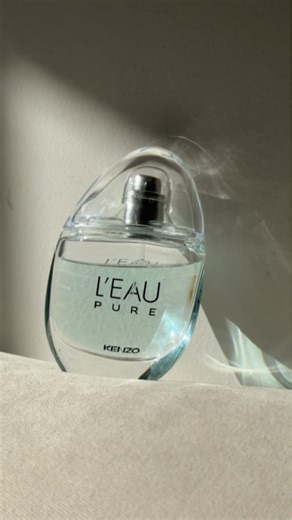 Parfumerie. on Instagram: "Descubrí Kenzo L’Eau Pure, el nuevo y colorido Eau de Parfum Inspirado en la visión poética del fundador de la Maison, Kenzo Takada: «El agua no tiene color. Por eso, quería que estuviera llena de colores. Llena de frutas, flores, frescura y felicidad». Descubrí este lanzamiento en Parfumerie. #kenzoparfums #leaupure #leaukenzo #coralgardeners"
