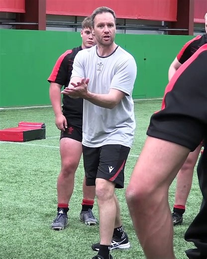 Mark Jones: Wales U20s