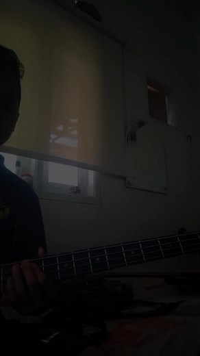 Nirvana Bass Tutorial: Come as You Are - Easy Tabs for Beginners