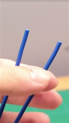 Electrician Skill! ⚡ Splicing Solid to Stranded Wire 🤯 #shortsvideo