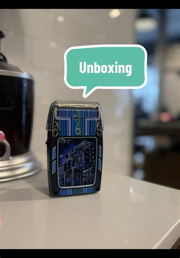 A new bombshell has entered the villa #stylecraftpro #foilshaver #balder #barber