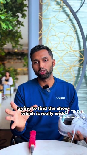 The Latest Equipments Used by H. S. Prannoy for Tournaments