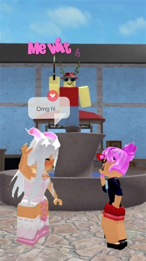 Me with Scarlett vs me with fans