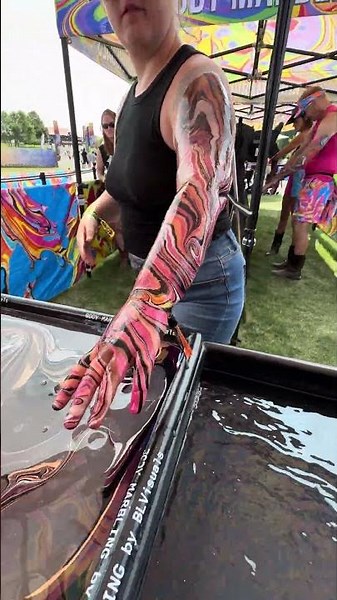 Cool Body Marbling Paint Dip by BLVisuals at Watershed Festival 126