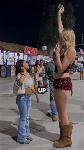 Blondi | Great clip until the guy ruined it 😭😢 are these girls really 4’11? 👀 | Instagram
