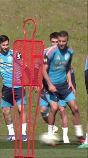 Lamine Yamal and team train ahead of Spain pre World Cup friendlies