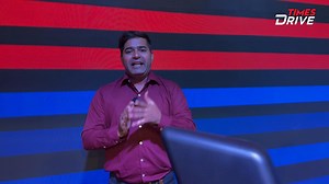 In this video, Ankur Taneja shows the walkaround of the Kinetic DX...