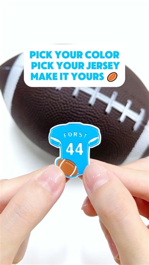 Let us customize your charm 😉 #customyourcharms #fyp #tutorial #jibbitz #football