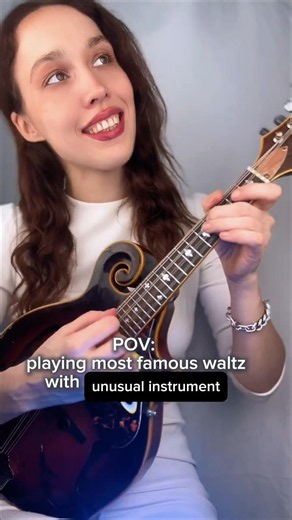 The Blue Danube Waltz (Johann Strauss II) | Mandolin rendition 💙