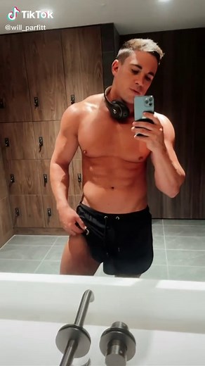 Will Parfitt (@will_parfitt)’s videos with Need To Know (pitched down dance) - xxtristanxo