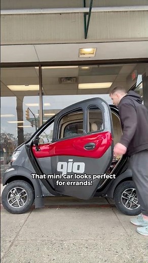 This mobility scooter is PERFECT for running errands 🙌 #emobility #usa #canada (USA & Canada)