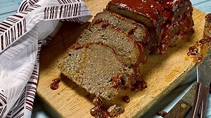 Barbecued Meat Loaf with Shiitake Mushrooms | Red Meat Recipes | Weber Grills