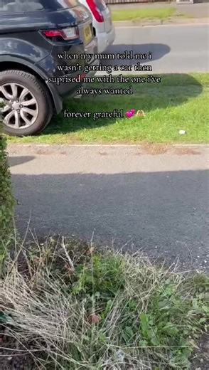 Discover the Fun of a Fiat 500 Car Tour!