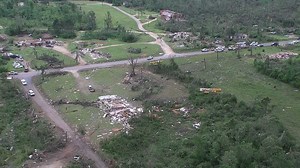 14 killed in Easter tornado outbreak in Mississippi