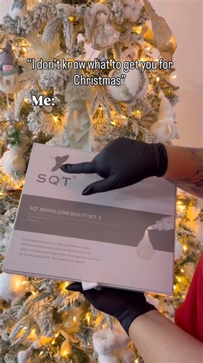 Alina Popa Skin Expert on Instagram: "CHRISTMAS moment 🤍 #christmas #alinapopaskinexpert #beauty"