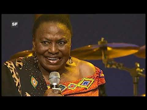 Miriam Makeba - Pata Pata (Live at AVO Session (Basel) Switzerland - 2006)