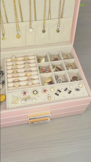 Creating an Organized Jewelry Space