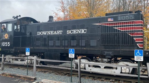 Pumpkin Trains return to Downeast Scenic Railroad this October
