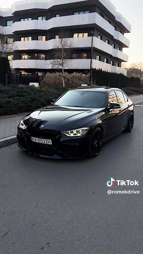 Exploring the BMW F30 335i: Features and Performance