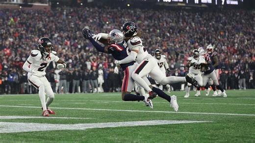 Can't-Miss Play: Stefon Diggs incredibly snags TD in between two Texans defenders