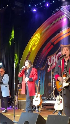 Showaddywaddy- Pretty Little Angle Eyes live 2024