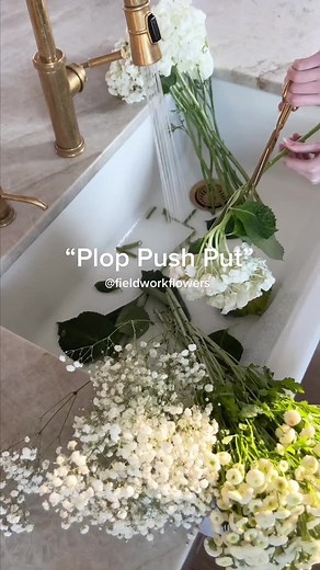 Plop, Push, Put: Easy Flower Arranging Method