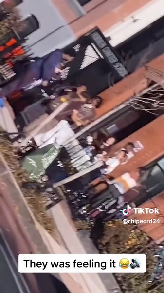 Car Sound Systems: Bass Boosted Beats in the USA