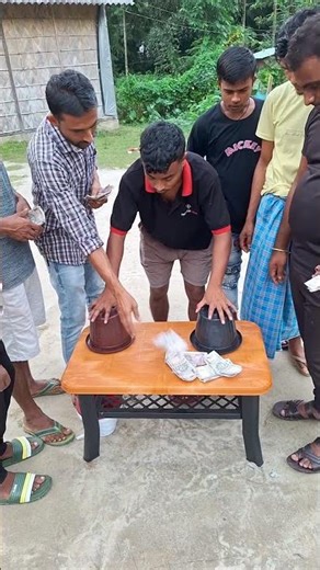 How do I make the ball inside the box disappear after seeing it?