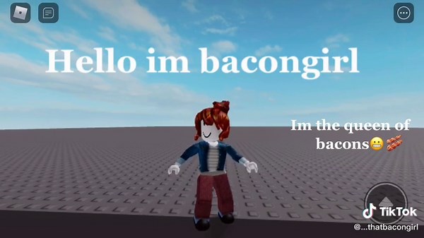 Hello im bacongirl🥓🥓#bacon #robloxx :O