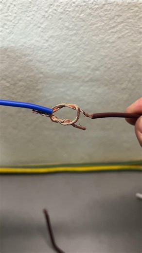 Copper Wire Perfect Connections #youtubeshorts #tips #tipsandtricks #diy #makeituseful