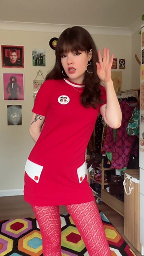 Vintage 60s Outfit Inspiration by Lily Lou Stockings