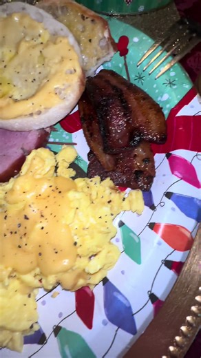 Christmas breakfast #christmasbreakfast #homealone #foodie #fyp #fypシ゚viral
