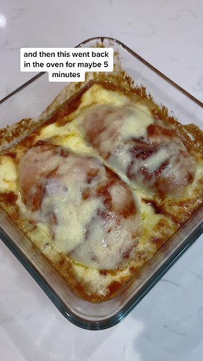 Easy Hunter's Chicken Recipe with BBQ Sauce and Bacon