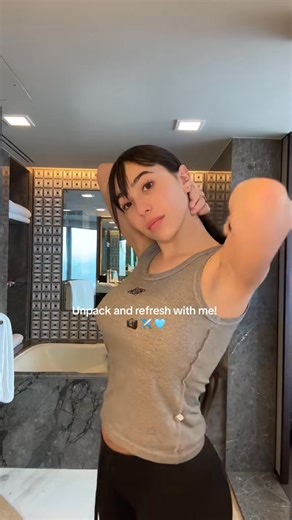 my favorite way to pack that keeps everything so organized and effice | Liam West