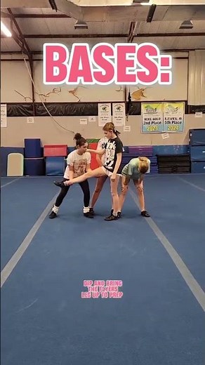How to do a side split lift! 📣#easycheerstunts #simplestunts #split #flexible #cheerleading #howto
