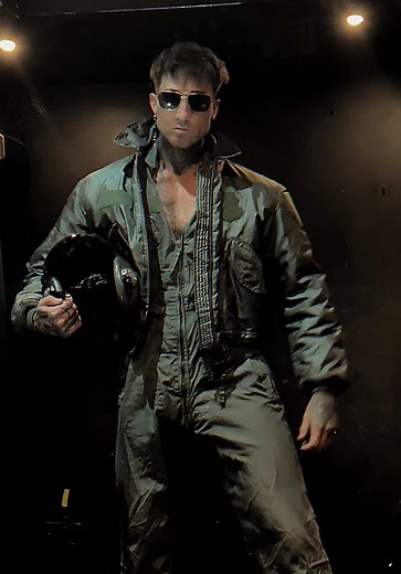 Top Gun Inspired Halloween Costume Ideas