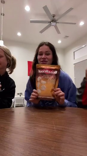 Drizzilicious Mini Flavored Rice Cakes Birthday Cake - Rice Crisps, Healthy Snack for Adults and Kids, Vegan, Gluten Free Snack, Allergen Free, Only 90 Calories Per 21 Pieces - 4 oz (Pack of 1)