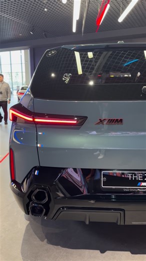 bumblebeechevy on Instagram: "26년식 BMW XM 레이블 귀한 재고 운용 리스만 가능 5일 안에 출고됩니다 26년식 BMW XM 레이블 판매가 2억 2,770만 원 - 블랙 / 블랙 시트 - 화이트 / 블랙 시트 - 요크 그린 / 블랙 시트 - 드라비트 그레이 / 오렌지 시트 즉시 출고 리스만 가능 BMW 리스 신차 구매 문의 010 5658 7504 #bmwxm #bmwxmlabel #xmlabel #xm레이블 #bmwxm레이블"