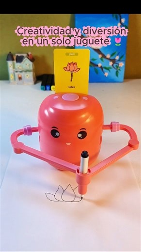 Drawing Bot dibujando una flor de forma entretenida y muy visual. 🤖🎨