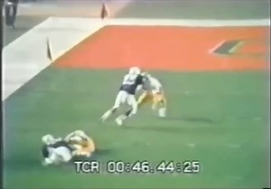 68K views · 954 reactions | January 1, 1970: Penn State running back Lydell Mitchell scores on a 28 yard touchdown pass from Chuck Burkhart during a 10-3 victory over Missouri in the 1970 Orange Bowl. NBC's Jim Simpson and Al DeRogatis call the action. Special thanks to Alex Carter for sending this video. | Ghosts of the Orange Bowl | Facebook