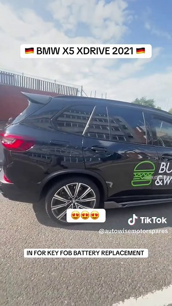 🇩🇪 BMW X5 KEY FOB BATTERY REPLACEMENT 🇩🇪 @Burgerandwok #bmwx5 #bmwx5diesel #keyfobbattery #carkey #bmwmotorsport #bmwx1 #bmwx2 #bmwx3 #bmwx4 #bmwx7 #fyp #trendsetter #m #blow