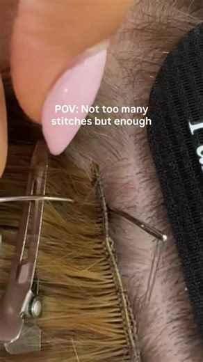 Row hanging on by a thread? Or not?🫣 The problem could be the tension and high profile “end bead” or end of bead section/ or end of row where too many wefts are stacked on top of each other This can cause extra pulling and tension many different issues in that area 👀 And sometimes you can’t control it whether it’s something your client is doing at home or you might have to do some troubleshooting shooting like placement movement or switching out the amount of wefts The trick is to have a low p