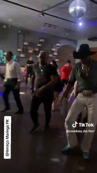 Os vídeos de cowboy do forró o fenômeno (@cowboy.do.forr) com som original - Flashback Anos 80 e 90