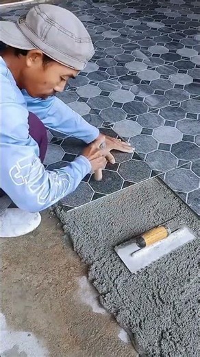 peroses pemasangan keramik lante#rumahminimalis #pejuangrupiah