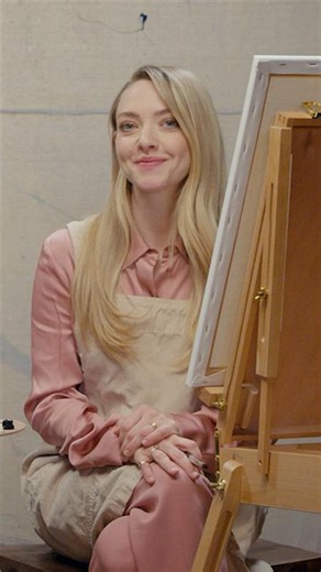 Harper’s BAZAAR on Instagram: "Amanda Seyfried (@mingey) will always be remembered for her role in “Mamma Mia!” In the latest installment of Portrait Mode, “The Housemaid” co-star @sydney_sweeney reflects on her first memory of Seyfried. Head to the link in bio for more. - Director of Video: @amandakabbabe Director/Senior Producer: @bmurrayreal Producer: @aarrbb Supervising Cinematographer: @dwoodyard DP: @alvahcholmes Associate Cinematographer: @stupid_jokes Editor: @bbotts Cam Op: Kevin Kim So