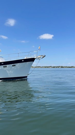 45 reactions | Tapestry – Kadey Krogen 58 A long-range design for active cruisers, featuring two staterooms, two heads, and an open office! #KadeyKrogen #KadeyKrogen58 #TrawlerLife #TrawlerYacht #LiveaboardLife #CruisingLife #BoatForSale #YachtForSale #Yacht #JMYS #MarineLifestyle #YachtLife #BoatLovers #LifeOnTheWater #CruisingCouple | Jeff Merrill Yacht Sales | Facebook